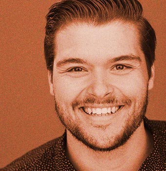 ALEX CROSSLAND Photo